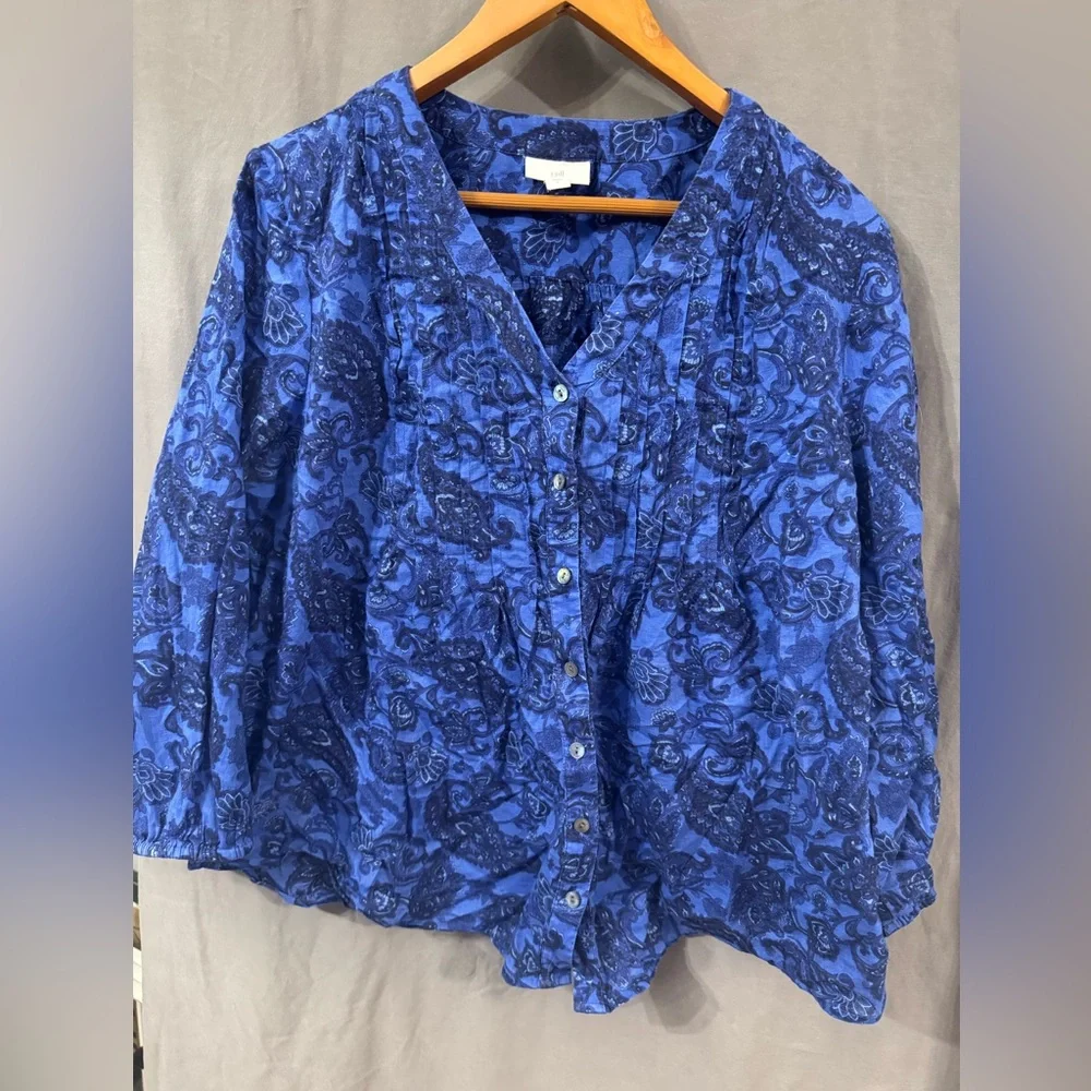 J.Jill Blue Paisley Cotton Voile Pintuck Button Front Blouse - Size Large - Picture 3 of 5